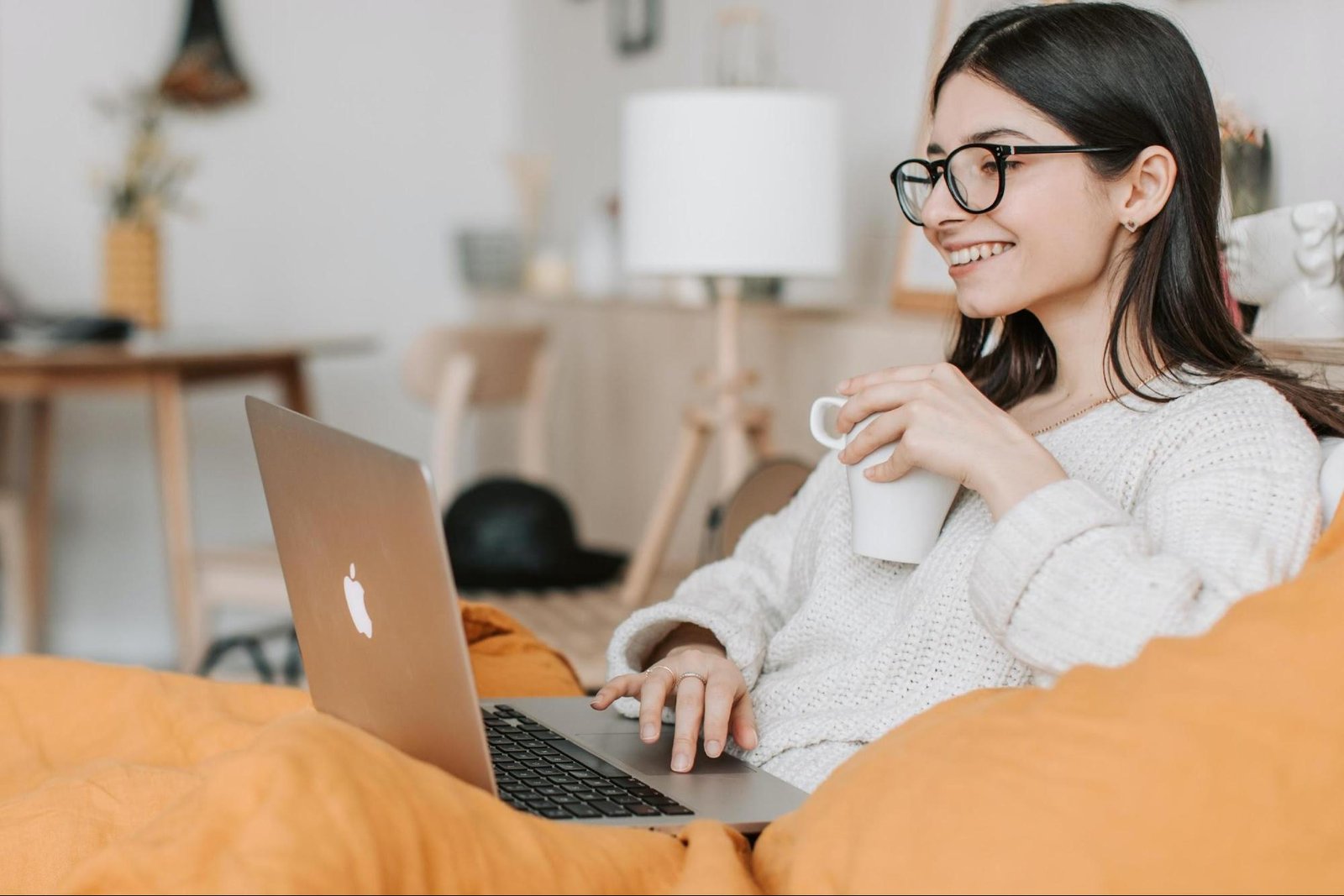 A woman working on her laptop